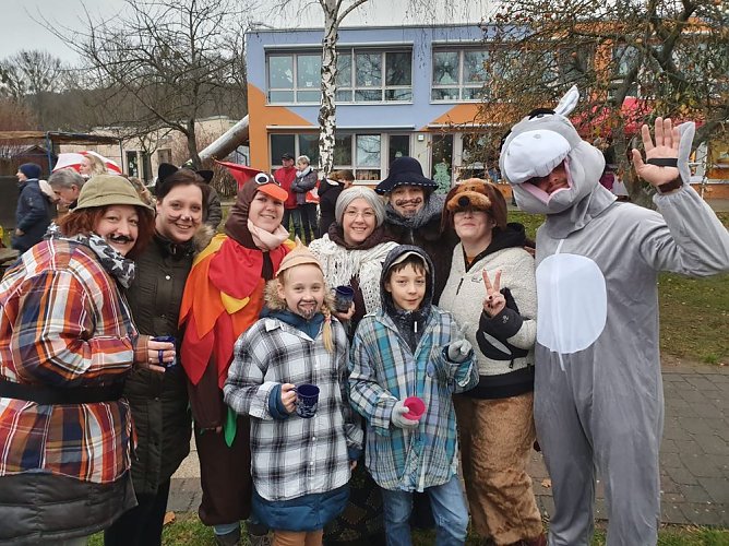 Der Nikolausmarkt der Kita Wipperg&auml;rtchen... (Foto: Claudia Hoffmann)