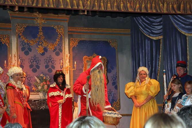 Des Kaisers neue Kleider und mehr (Foto: Karl-Heinz Herrmann)