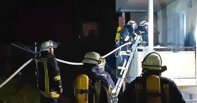 Feuerwehreinsatz am Silvesterabend in Sondershausen (Foto: Feuerwehr Jecha)