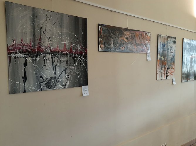 Sehenswerte Ausstellung im Landratsamt (Foto: Karl-Heinz Herrmann)