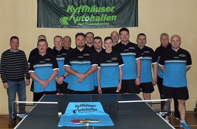 Danke gesagt (Foto: SV VIKTIOIA HELDRUNGEN - ABT. TISCHTENNIS)