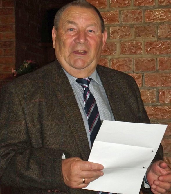 WB 4 Spende f&uuml;r das Projekt Jugend pflanzt Zukunft (Foto: Thomas Leipold)