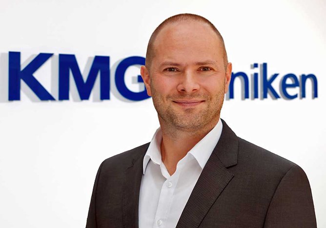 Neuer Mann bei Unternehmenskommunikation der KMG Kliniken (Foto: KMG Kliniken) Neuer Mann bei Unternehmenskommunikation der KMG Kliniken (Foto: KMG Kliniken)