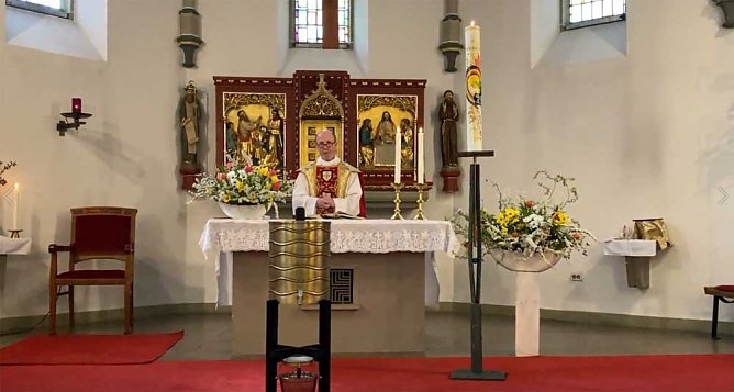 Ostergottesdienst Pfarrer Albrecht (Foto: privat)