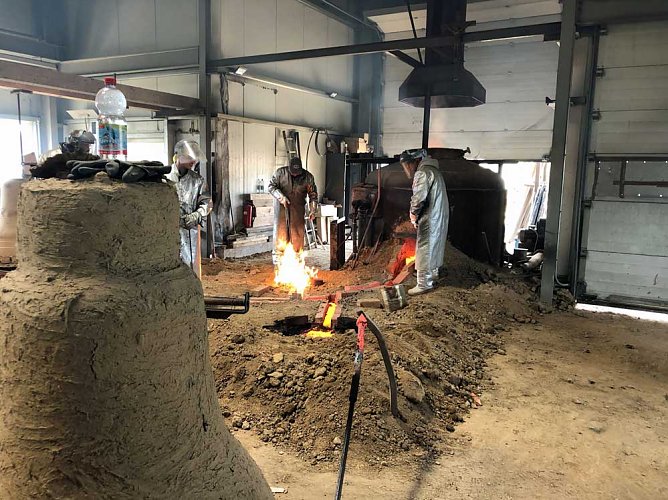 Von Glocken und vom Singen (Foto: Karl Weber) Von Glocken und vom Singen (Foto: Karl Weber)