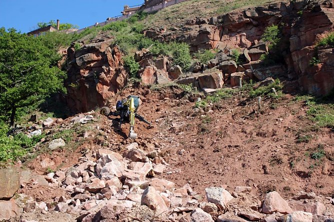 Recht spektakuläre Bilder vom Kyffhäuser (Foto: Karl-Heinz Herrmann) Recht spektakuläre Bilder vom Kyffhäuser (Foto: Karl-Heinz Herrmann)