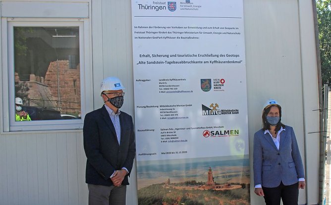 Recht spektakuläre Bilder vom Kyffhäuser (Foto: Karl-Heinz Herrmann) Recht spektakuläre Bilder vom Kyffhäuser (Foto: Karl-Heinz Herrmann)