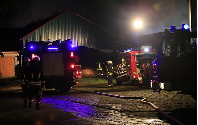 B&uuml;rgermeister zum Brand in Gro&szlig;berndten (Foto: Silvio Dietzel)