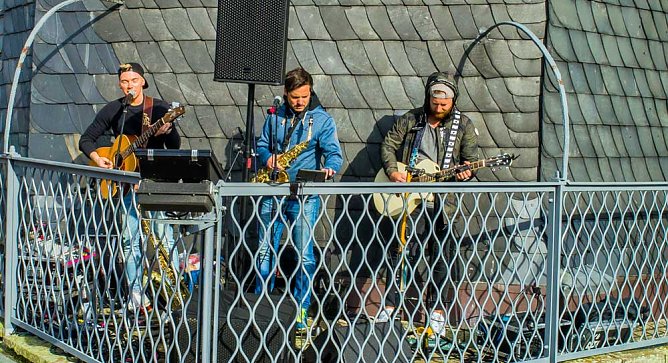 Sehr gelungenes Konzert vom Turm der Trinitatiskirche (Foto: Martin Ludwig maniax at work)