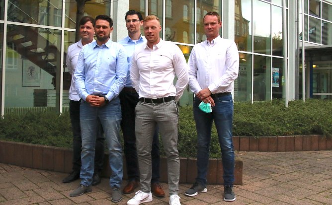 Das neue Pr&auml;sidium: Nils Porombka, Torsten Klaus, Philipp Hoinkies, Markus Bossog und Steve Meier (v.l.n.r.) (Foto: oas)