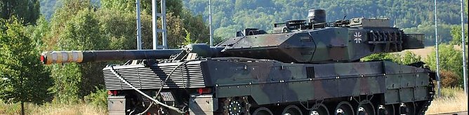 Panzer verlegt (Foto: Karl-Heinz Herrmann)