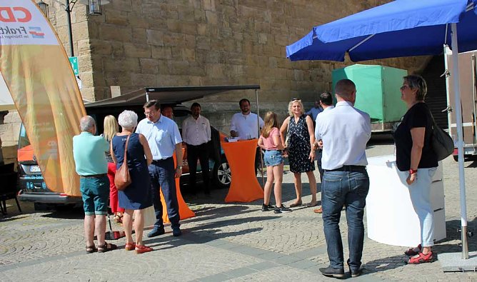 Der Kampf um den Inhalt eine Schl&ouml;sserstiftung geht weiter (Foto: Karl-Heinz Herrmann)