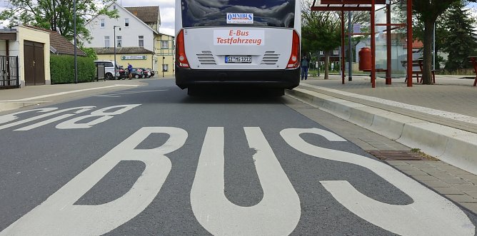 Elektro-Bus (Foto: Archiv) Elektro-Bus (Foto: Archiv)