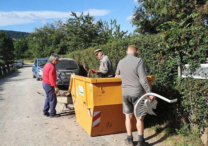 Neue Geschichten übern Gartenzaun (Foto: Thomas Leipold) Neue Geschichten übern Gartenzaun (Foto: Thomas Leipold)