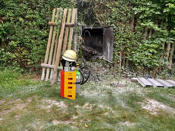 Brennender Stromkasten (Foto: Silvio Dietzel) Brennender Stromkasten (Foto: Silvio Dietzel)