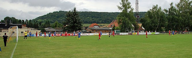 Endlich wieder Fußball vor Publikum (Foto: Karl-Heinz Herrmann) Endlich wieder Fußball vor Publikum (Foto: Karl-Heinz Herrmann)