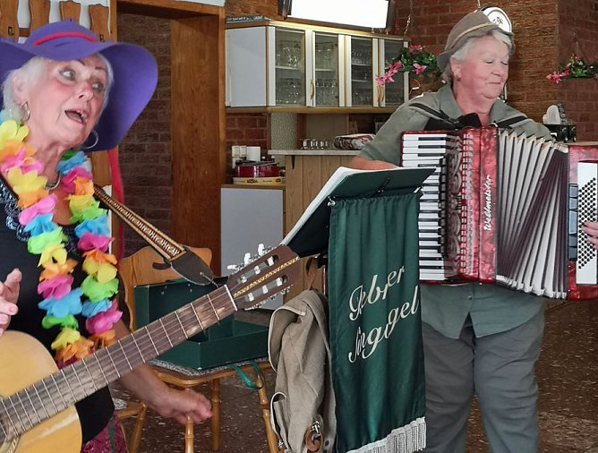 B&uuml;rgermeister Grimm &uuml;berraschend im WB 4 zu Gast (Foto: Thomas Leipold)