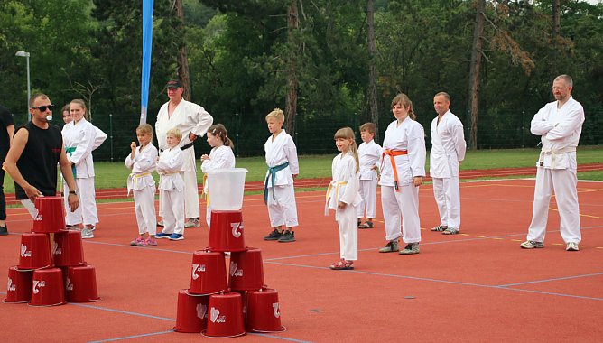 Beim MDR Vereinssommer erfolgreich durchgesetzt (Foto: Karl-Heinz Herrmann) Beim MDR Vereinssommer erfolgreich durchgesetzt (Foto: Karl-Heinz Herrmann)
