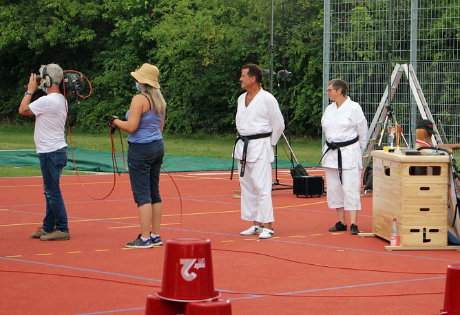 Beim MDR Vereinssommer erfolgreich durchgesetzt (Foto: Karl-Heinz Herrmann) Beim MDR Vereinssommer erfolgreich durchgesetzt (Foto: Karl-Heinz Herrmann)