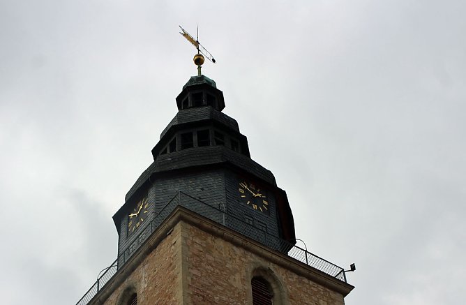 Marktmusik und Blitzeinschlag (Foto: Karl-Heinz Herrmann)