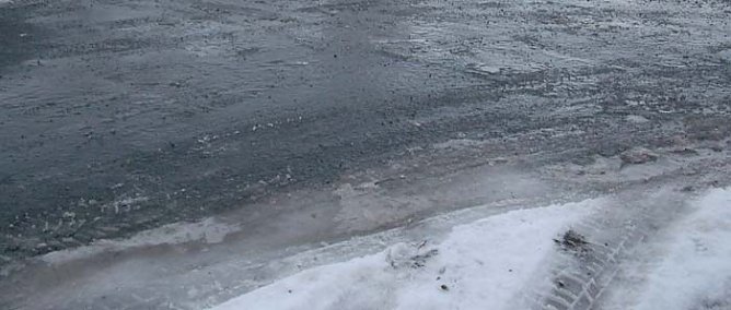 Vereiste Fl&auml;chen (Foto: Karl-Heinz Herrmann)