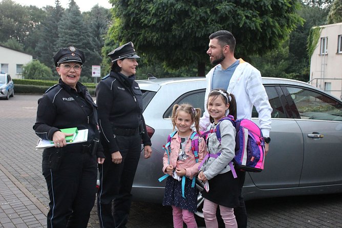 Schulbeginn beachten! (Foto: Karl-Heinz Herrmann)