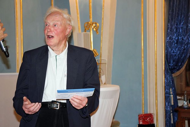 Ehrung der Sportlerinnen und Sportler bei 24. Sportgala (Foto: Karl-Heinz Herrmann) Ehrung der Sportlerinnen und Sportler bei 24. Sportgala (Foto: Karl-Heinz Herrmann)