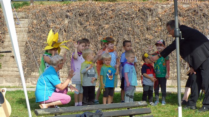 Tag der offenen Tür im Barbarossagarten (Foto: Peter Möbius) Tag der offenen Tür im Barbarossagarten (Foto: Peter Möbius)