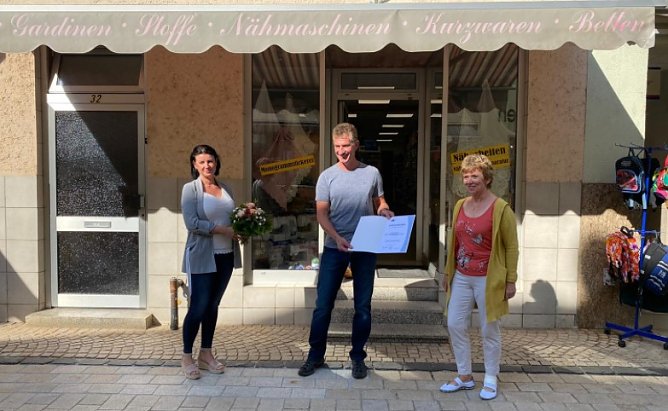 30 Jahre Näh- und Handarbeitszentrum Bauer (Foto: Angelina Schönstedt) 30 Jahre Näh- und Handarbeitszentrum Bauer (Foto: Angelina Schönstedt)