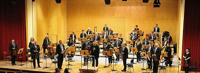 2. Sinfoniekonzert Tanz und Tränen (Foto: Karl-Heinz Herrmann) 2. Sinfoniekonzert Tanz und Tränen (Foto: Karl-Heinz Herrmann)