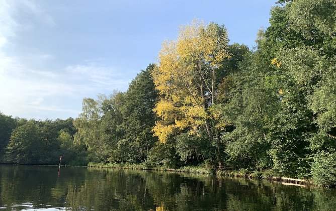 Kanal in einem Brandenburgischen See (Foto: oas)