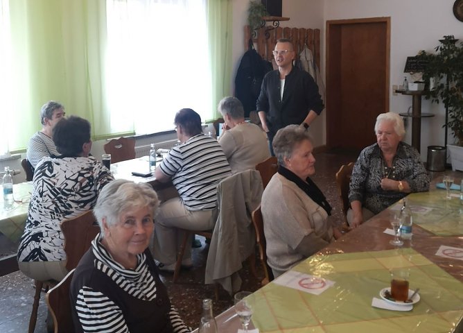 Tobias Schneegans zu Gast im WB 4 (Foto: Stadt Sonderhausen) Tobias Schneegans zu Gast im WB 4 (Foto: Stadt Sonderhausen)