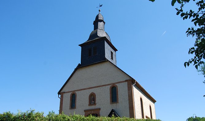 Die D&ouml;ringsdorfer Kirche (Foto: M.Seidel)