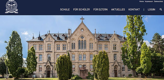 Geschwister-Scholl-Gymnasium Sondershausen (Foto: Röttig/ ZK Medien Thomas Zelmer) Geschwister-Scholl-Gymnasium Sondershausen (Foto: Röttig/ ZK Medien Thomas Zelmer)