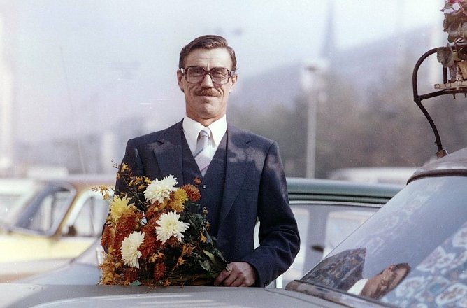 DEFA-Film: Einfach Blumen aufs Dach (Foto: Cruciskriche/DEFA) DEFA-Film: Einfach Blumen aufs Dach (Foto: Cruciskriche/DEFA)