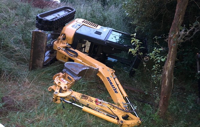 Arbeitsunfall in Jeca (Foto: S.Dietzel) Arbeitsunfall in Jeca (Foto: S.Dietzel)