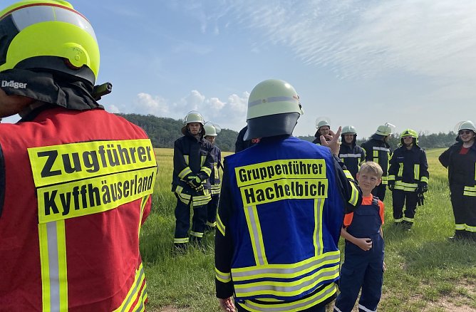Immer gute erkennbar waren die Funktionstr&auml;ger (Foto: A.Becht)
