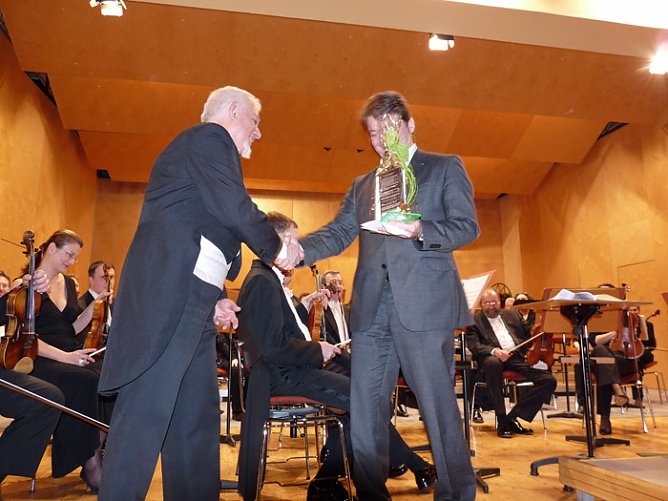 Verabschiedung Schlagzeuger (Foto: Karl-Heinz Herrmann)