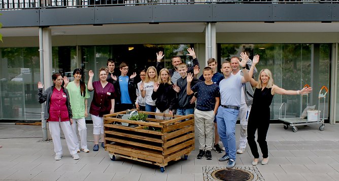 Sch&uuml;lerfreiwilligentag in Seniorenresidenz (Foto: A. Mattauch)