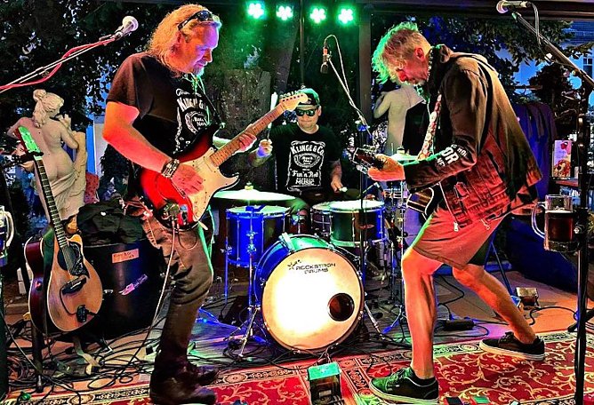 Band Klinge & Co (Foto: Management Klinge&Co) Band Klinge & Co (Foto: Management Klinge&Co)