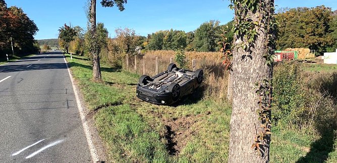 &Uuml;berschlag beim &Uuml;berholman&ouml;ver verursachte hohen Sachschaden (Foto: S. Diezel)