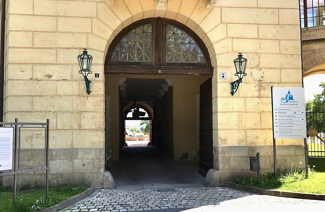 Taschenlampenführung im Sondershäuser Schlossmuseum (Foto: Eva Maria Wiegand) Taschenlampenführung im Sondershäuser Schlossmuseum (Foto: Eva Maria Wiegand)