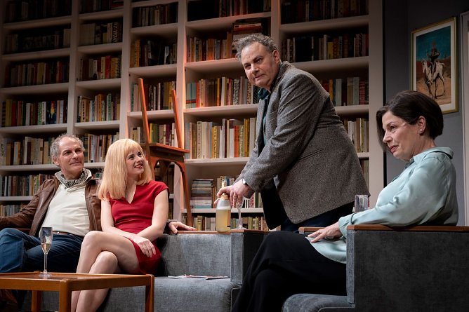 Die Kehrseite der Medaille (Foto: Theater Rudolstadt)