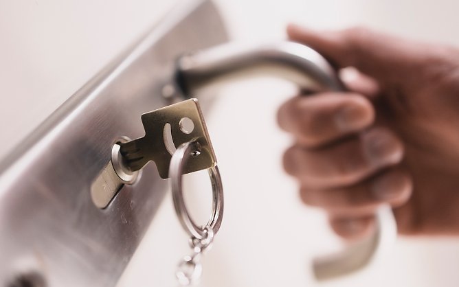 Schl&uuml;ssel zur neuen Wohnung? (Foto: IG BAU)