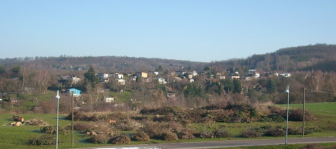 Vorbereitung Osterfeuer (Foto: Karl-Heinz Herrmann)