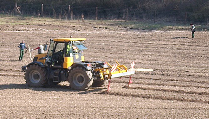 Baumpflanzung Possenauffahrt (Foto: Karl-Heinz Herrmann)