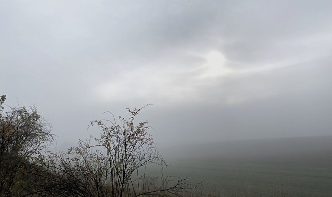 Das unbeständige, regnerische Wetter hält an (Foto: oas) Das unbeständige, regnerische Wetter hält an (Foto: oas)
