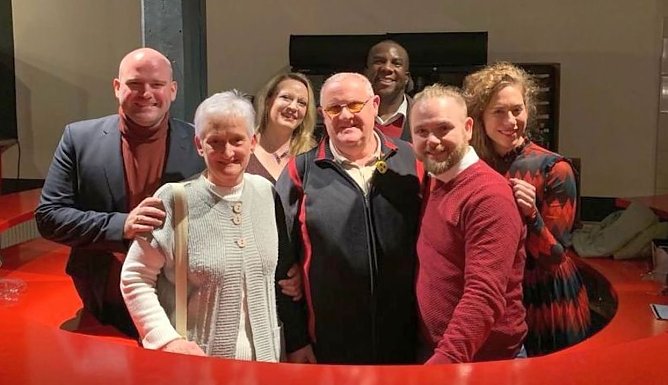 Foto nach dem Weihnachtskonzert der Fellas im Stocksen in Sondershausen (Foto: Thomas Leipold) Foto nach dem Weihnachtskonzert der Fellas im Stocksen in Sondershausen (Foto: Thomas Leipold)