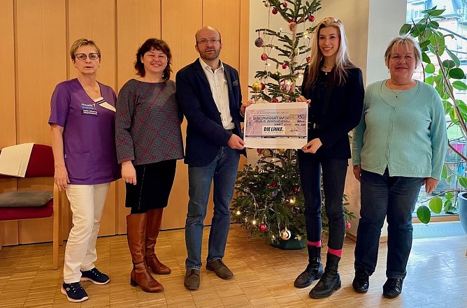 v.l.n.r. Daniela Schneevoigt, Bianca Krumrey, Clemens Schlegelmilch,  Donata Vogtschmidt, Gudrun Knoch (Foto: Karina Krausholz)