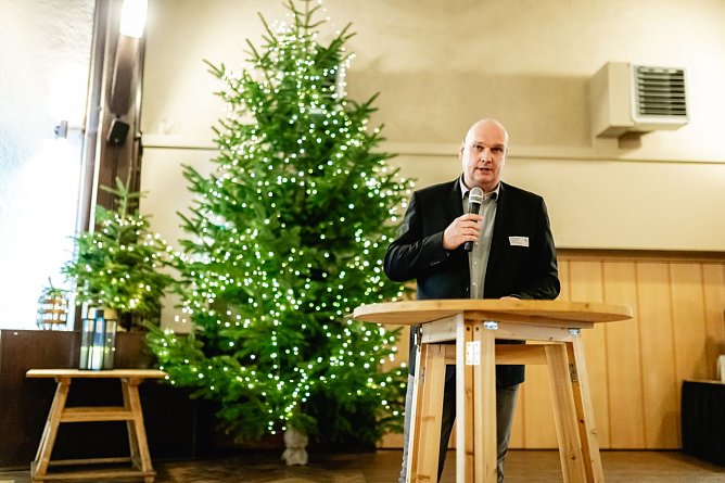 B&uuml;rgermeister der Stadt Sondershausen Steffen Grimm bei der Weihnachtsfeier des NUV (Foto: Christoph Keil)